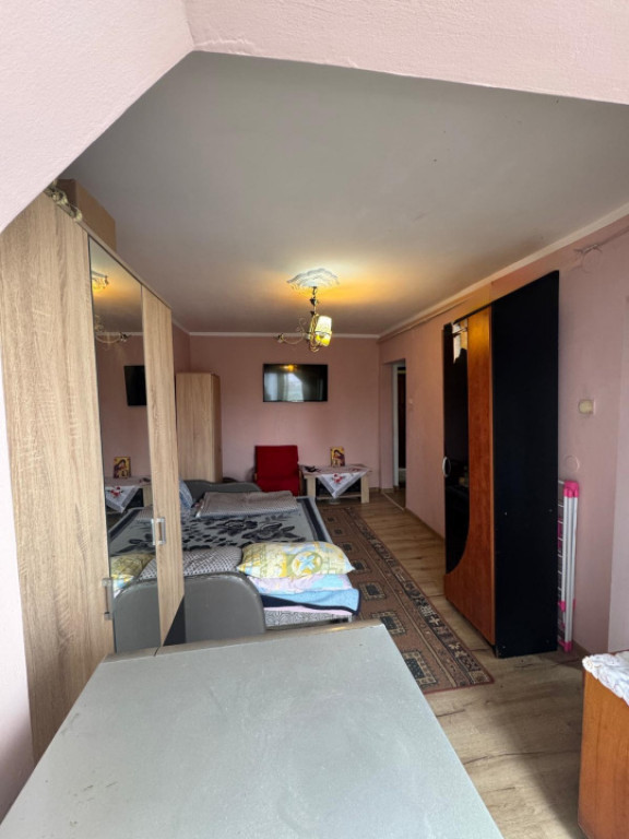Garsonieră cochetă, gata de mutare, etaj 2, Zona Gării ??