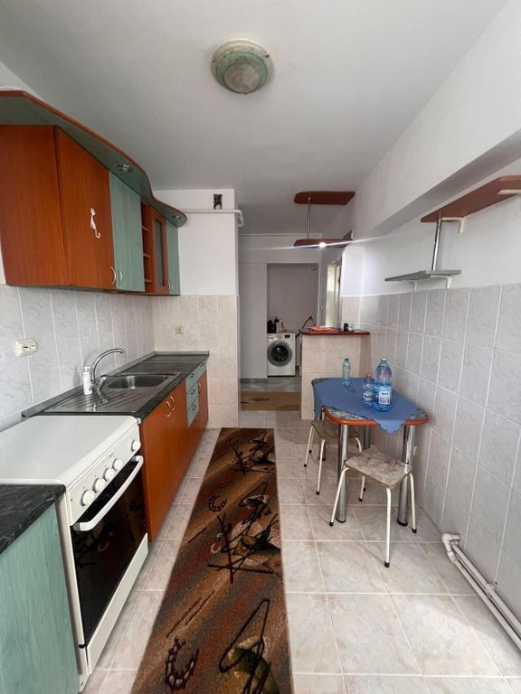 De vanzare apartament cu 2 camere Mazepa 1, etaj 5/8, 67....