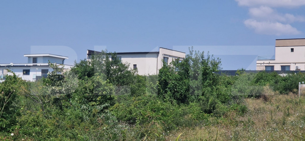 Teren intravilan 9600mp, Plaiul Vulcanesti, OMV