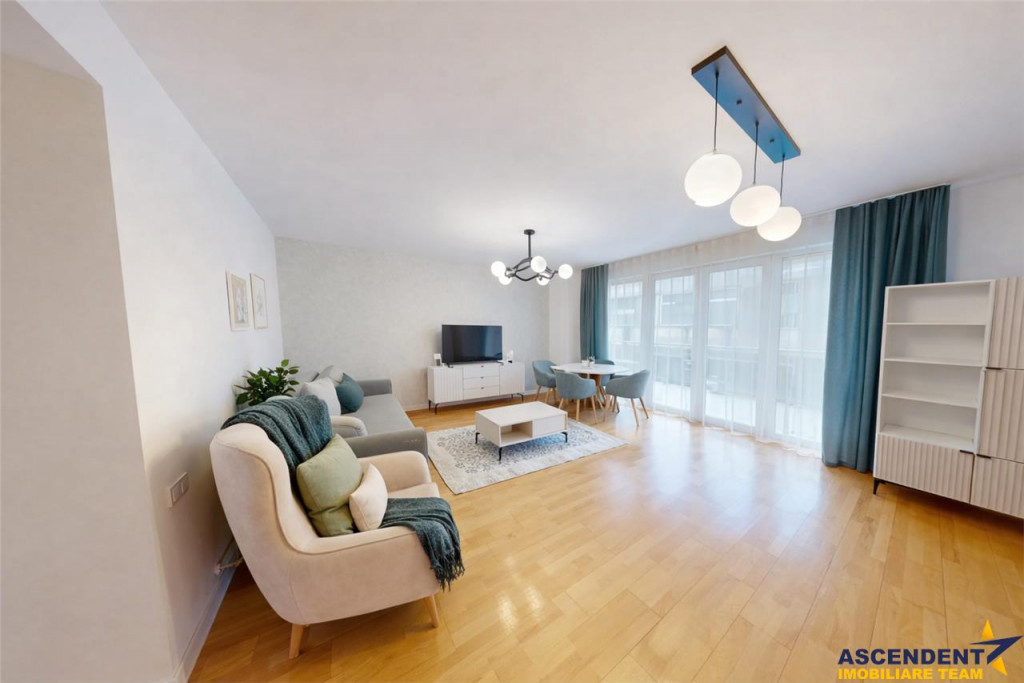 Central Brasov, 4 camere, 128mp, 2 terase, vedere bilatera