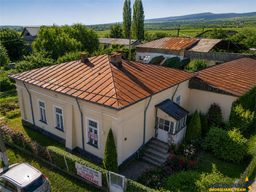 Proprietate unica in zona viticola Odobesti, Vrancea, casa b
