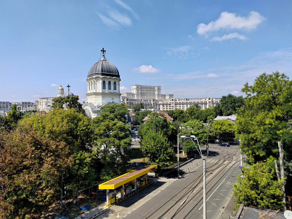 11 Iunie–Piața Unirii | 3 Camere | 73 mp | Mobilat & Util