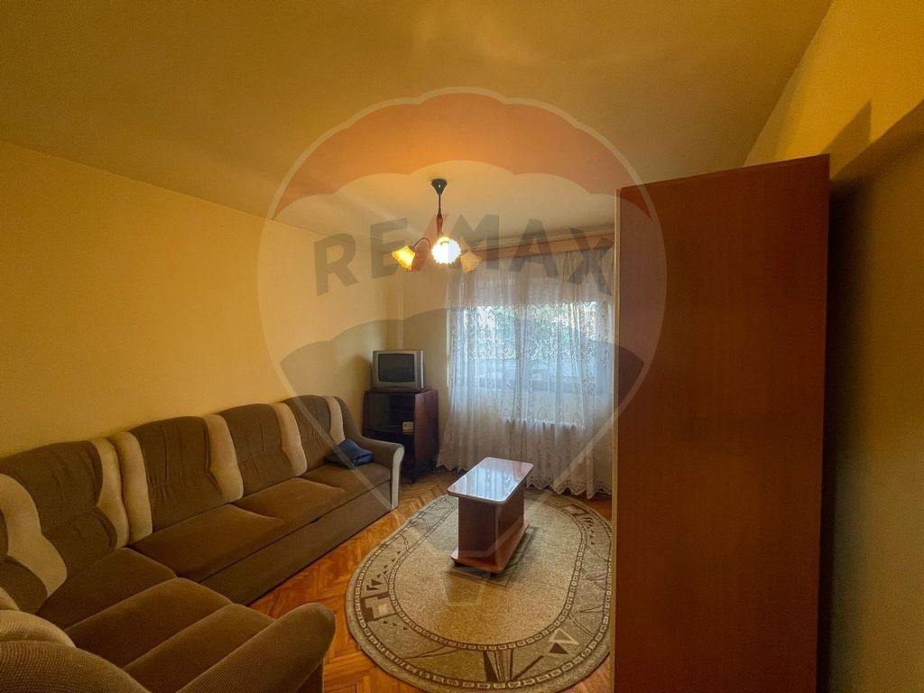 Apartament cu 1 camera de închiriat în zona UTA