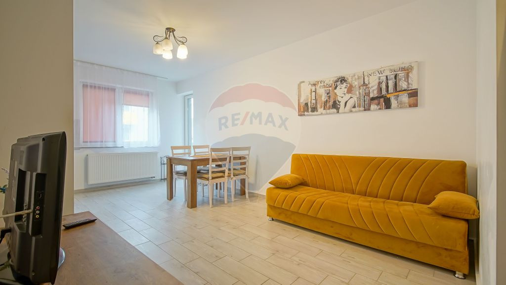 Apartament 2 camere, vedere panoramică spre Tâmpa