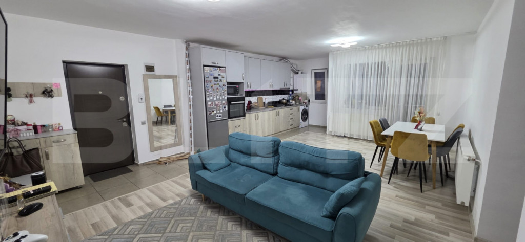 Apartament semidecomandat complet mobilat si utilat, parcare