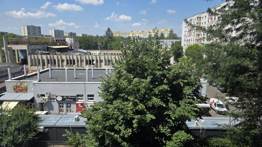 3 camere Complex Matei Ambrozie-metrou- 2 balcoane-loc parca