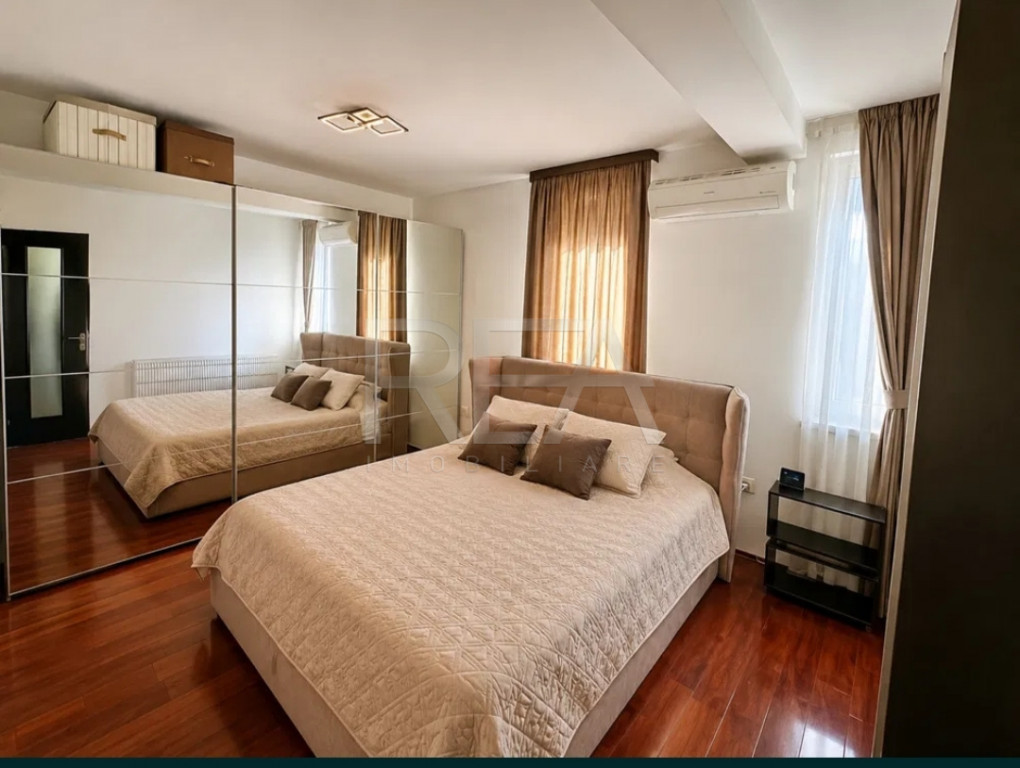 3 camere Aurel Perșu , 71 mp, parter, parcare, vilă 2009 ?