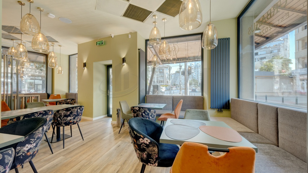 Spatiu Comercial Ultracentral l Vad Comercial Excelent l ...
