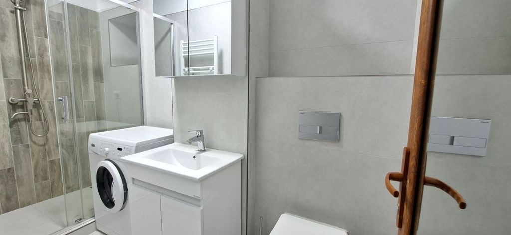 De inchiriat apartament cu o camera etaj 5/7, Mazepa 1, 4...