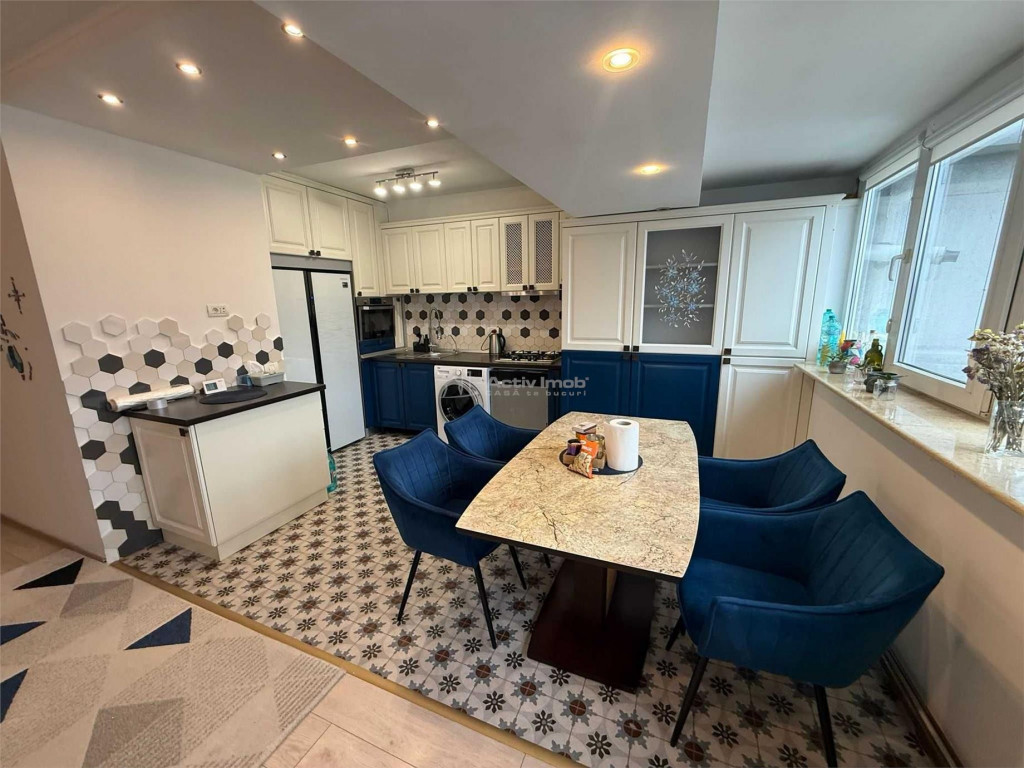 3 camere dressing - centrala proprie - Victoriei