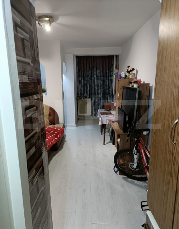 Garsoniera, 22 mp, Zona Soarelui