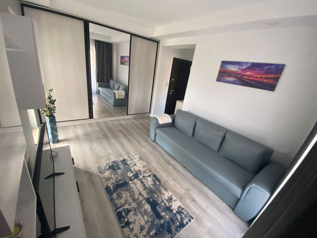 COSMOPOLIS - Apartament Tip studio cu 123 mp gradina,comp...