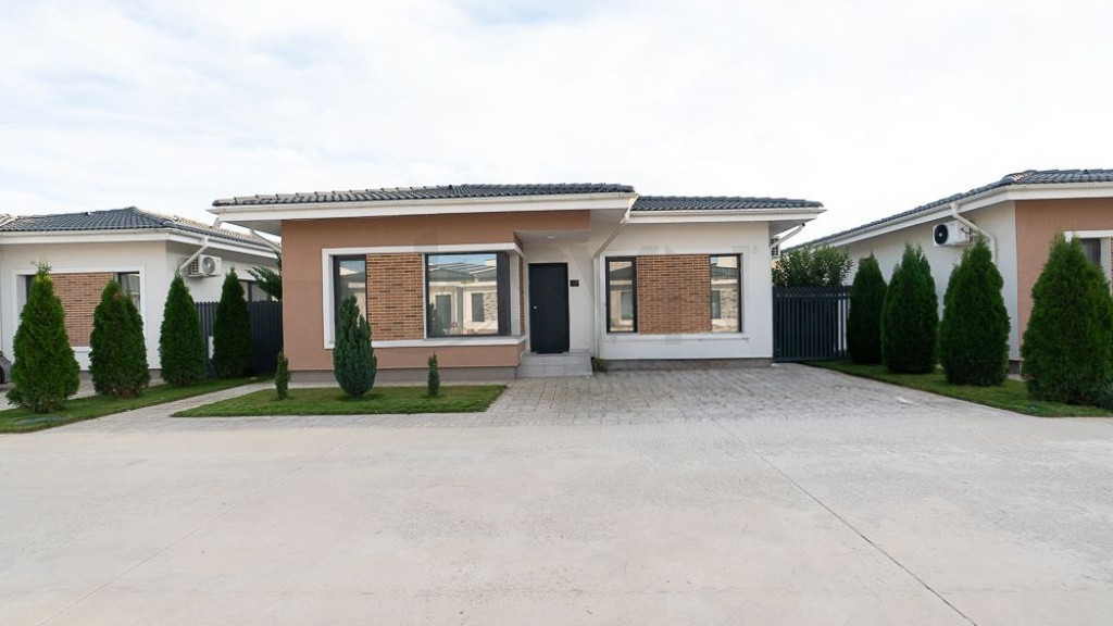 Casa individuala pe parter I Gradina I Parcare I Mobilat