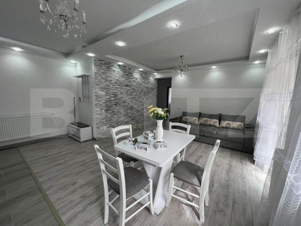 Apartament 3 camere, modern, 68 mp, parcare, zona Florilor