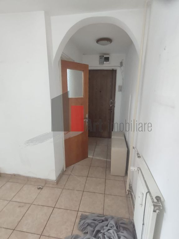Vânzare apartament decomandat 2 camere - Metrou Lujerului
