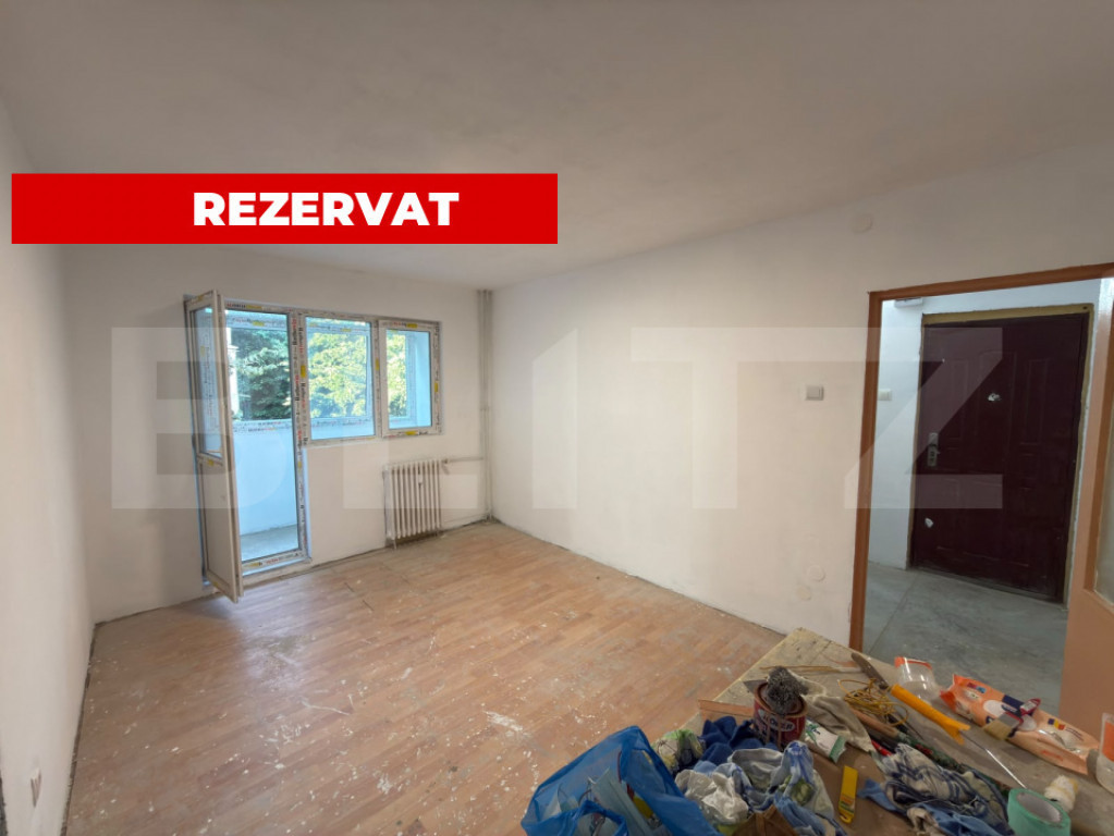 Apartament 4 camere, 62 mp, zona Malu Rosu