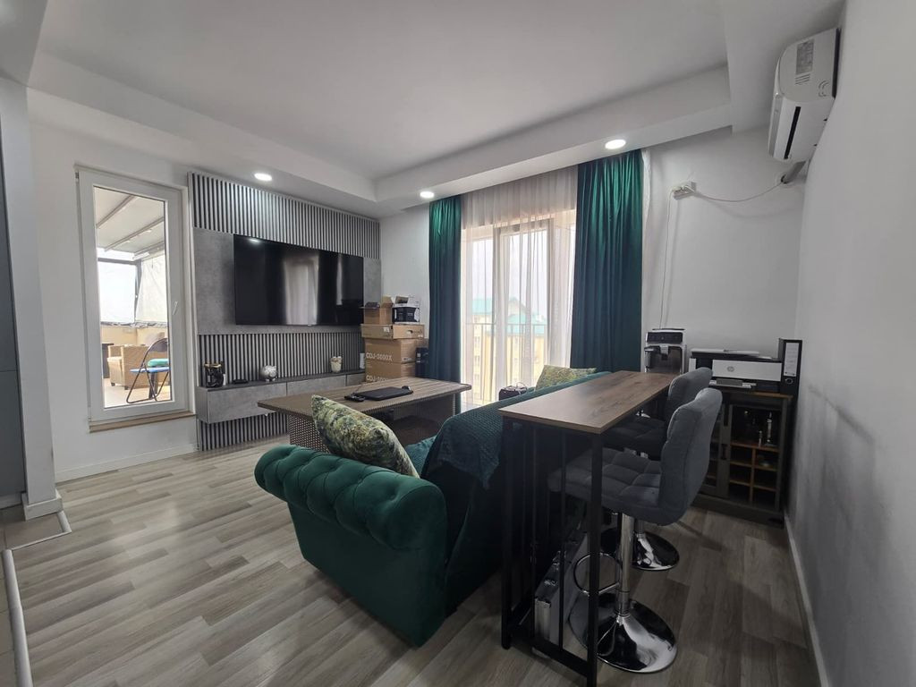 COSMOPOLIS - Apartament cu 2 camere tip studio, mobilat s...