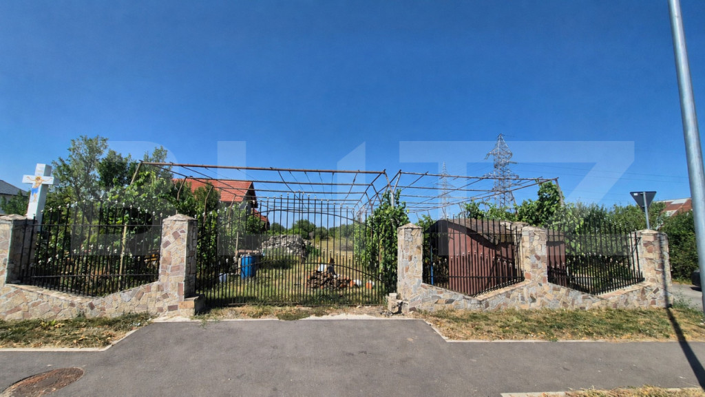 Teren extravilan de vanzare, 2000 mp, zona Careiului