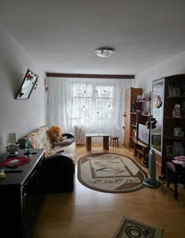 3 camere, 4/8, bloc 1981, 69 mp-Crangasi
