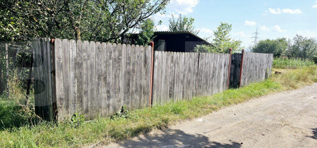 Teren extravilan de vanzare, 4000 mp, zona Simeria