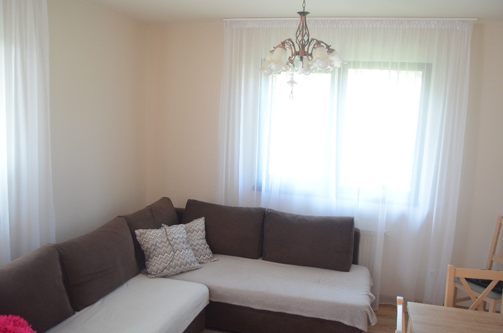 Inchiriere apartament 3(TREI)camere- mobilat si utilat