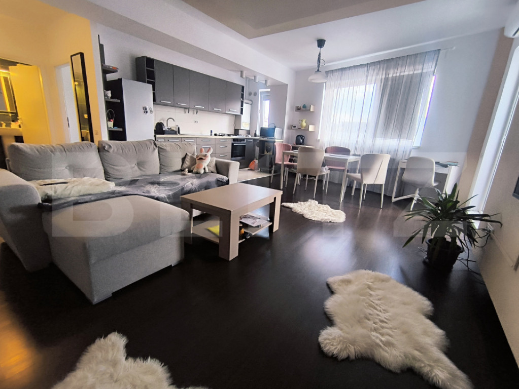 Apartament 2 camere, decomandat + parcare subterana