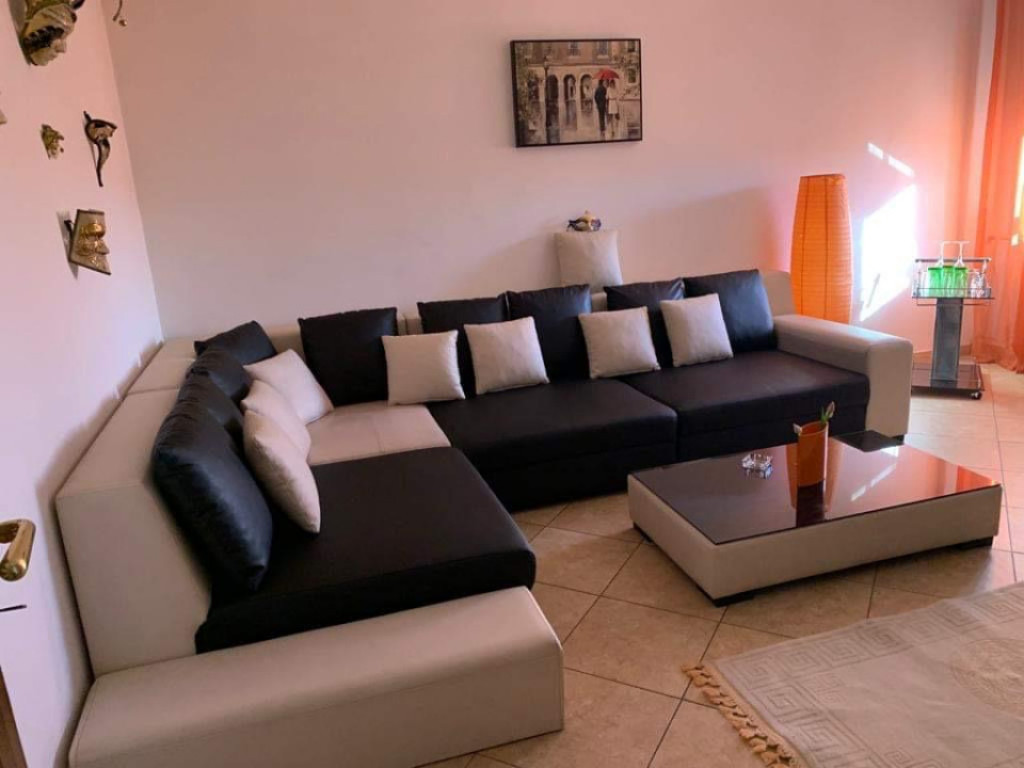 Apartament 3 camere, 82 mp, zona 1 Mai