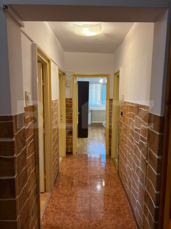 Apartament 3 camere, 57 mp, zona Manastur
