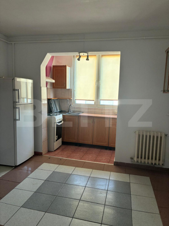 Apartament cu 2 camere, decomandat, zona Micro III
