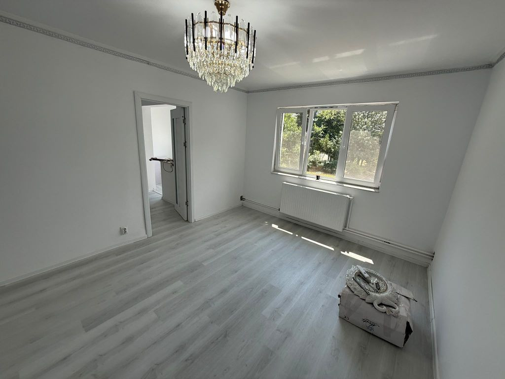 Apartament 3 camere zona Tomis Nord