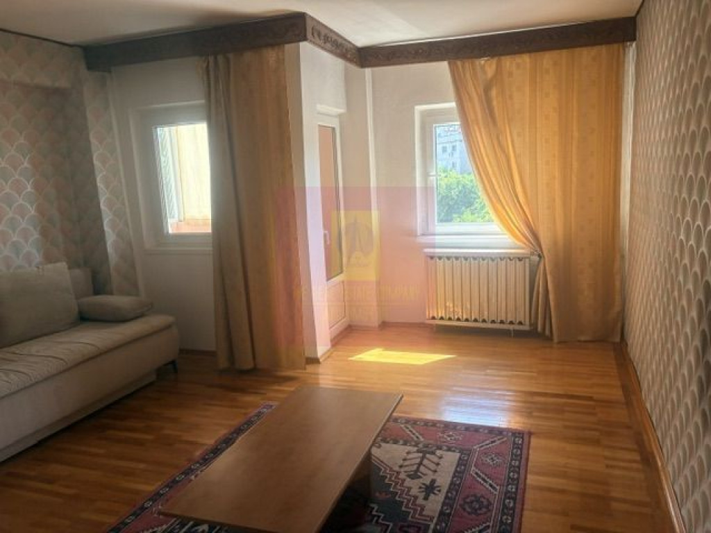 Apartament 3 camere Drumul Sarii- Casa De Casatorii secto...