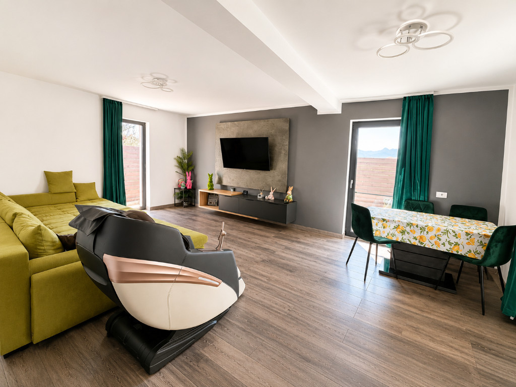 Casă individuală modernă | 4 camere | 2 bai | Teren 500 mp | Izvor