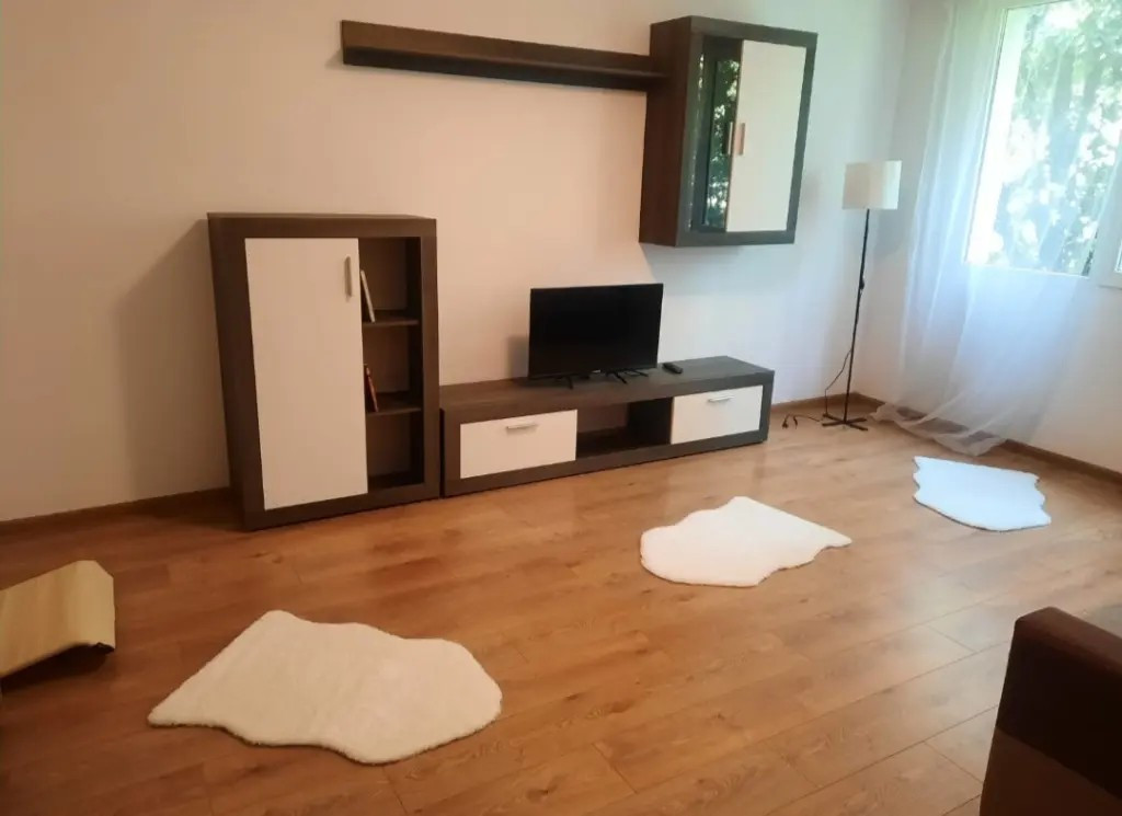 Particular INCHIRIEZ apartament 3 camere Drumul Taberei