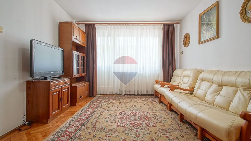 SUPER ZONĂ 2 camere|48 mp + balcon, etaj 1 | Centrul Civ...