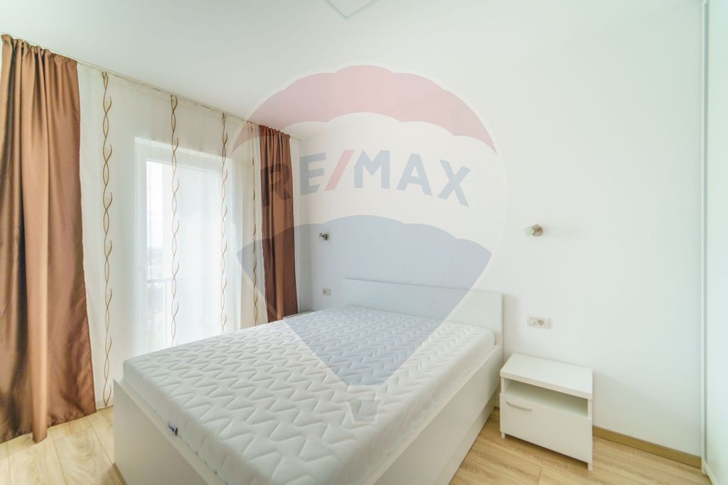 Apartament doua camere de inchiriat, Adora Park