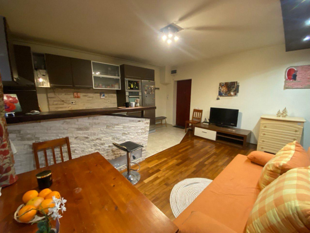 Apartament 2 camere , 44 MP, Parcare , zona Buna ziua , Cluj