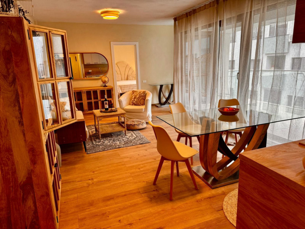 Apartament 3 camere ,70 mp ,zona Borhanci , Cluj