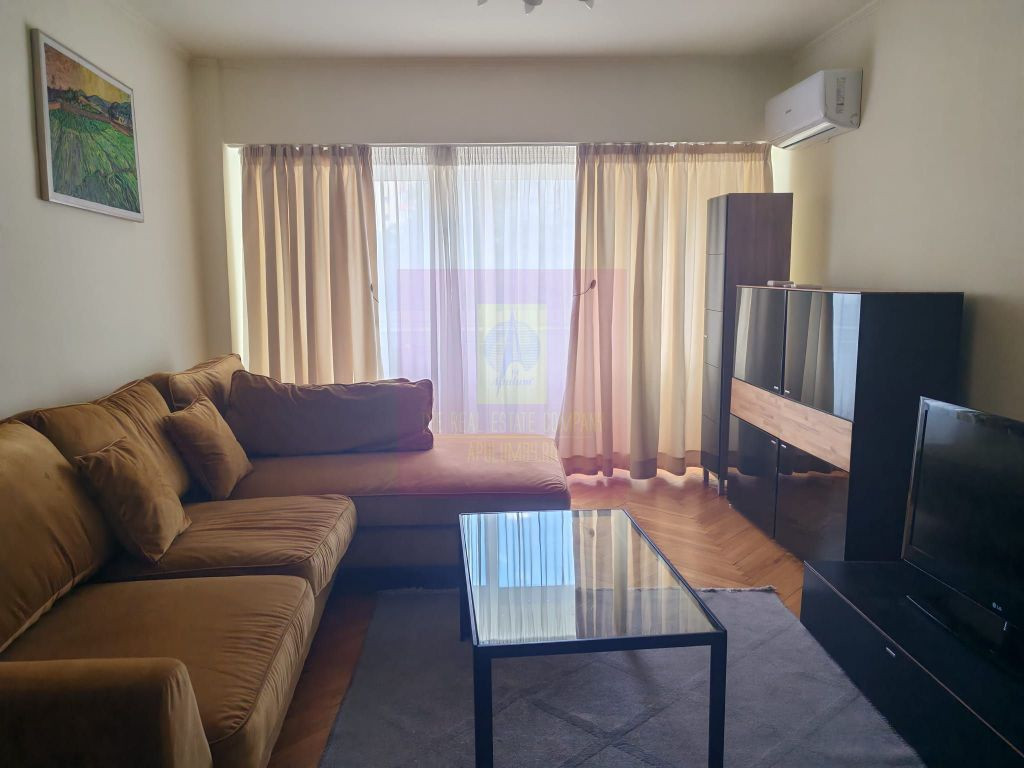 Vila D+P+1+M cu teren 446 mp Drumul Sarii.