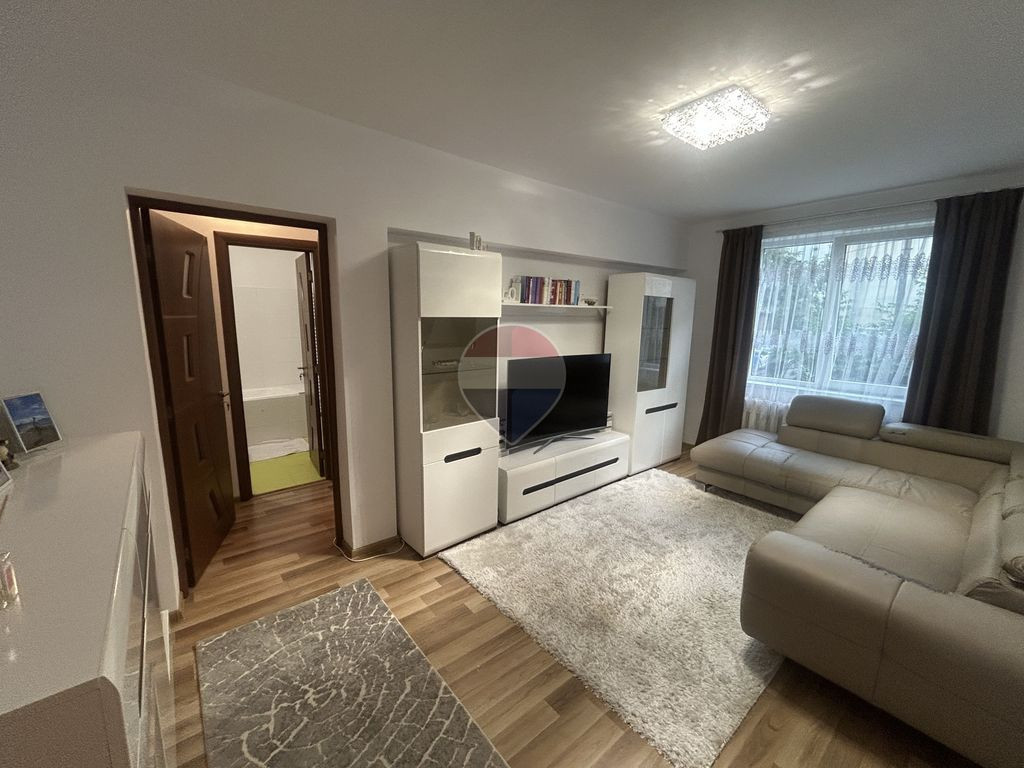 Apartament 3 camere de închiriat | Central Baia Mare | M...