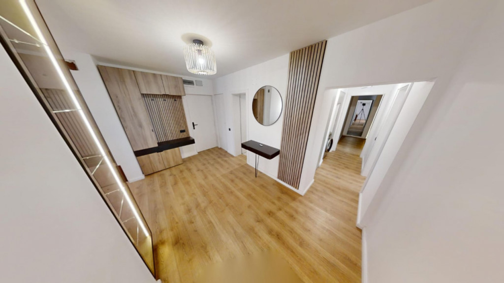 Penthouse 4 camere, 105 mp,terasa, locatie exclusivista in Z