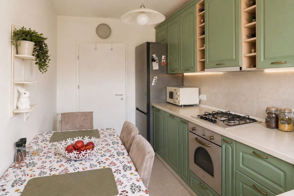 Apartament de 2 camere zona TRACTORUL