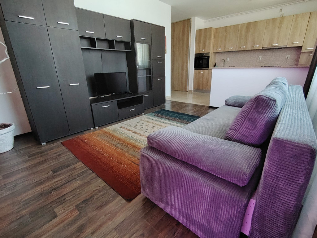 Inchiriere Apartament 2 camere semidecomandat, 50 mp,Stadionului