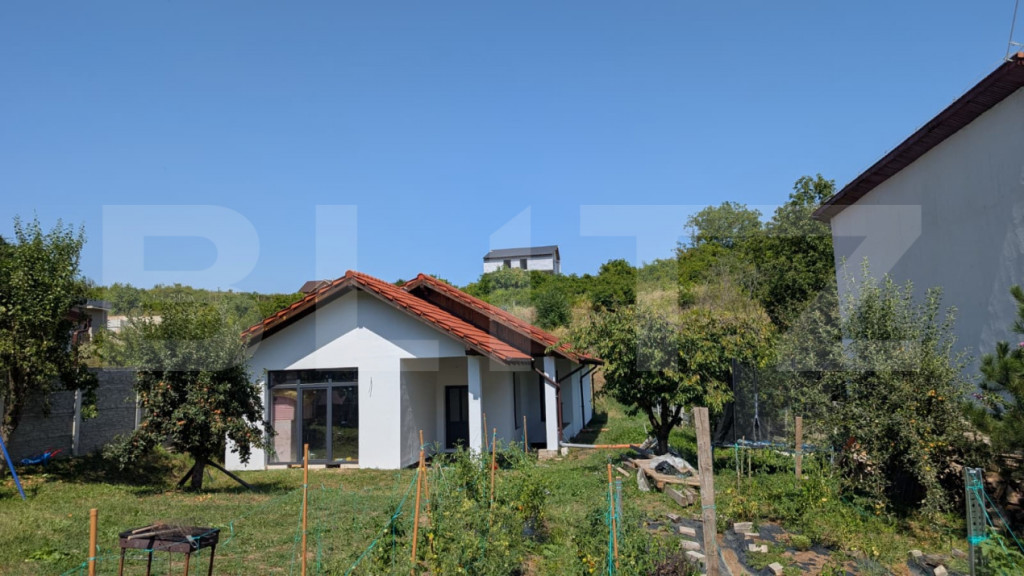 Casa individuala de vanzare zona skit
