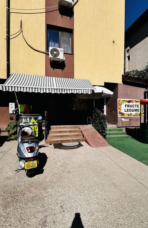 De închiriat spațiu comercial Popești Leordeni str. Amurgului