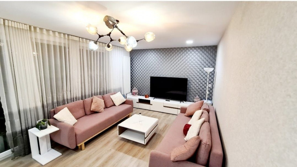 Apartament 3 Camere Coresi