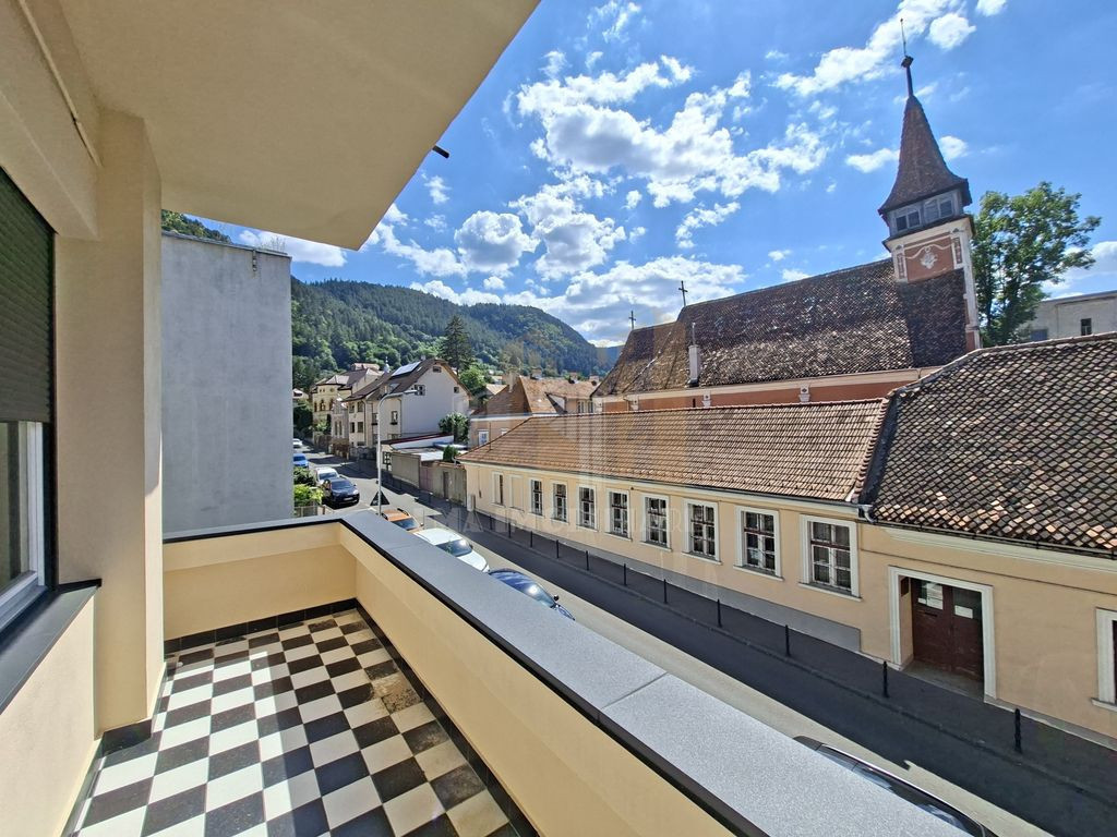 Apartament 3 camere Poarta Schei Brasov