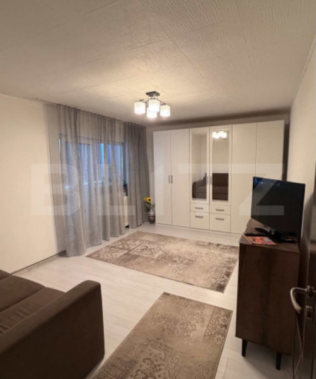 Apartament cu 2 camere, decomandat, 60 mp, terasa, zona Obse
