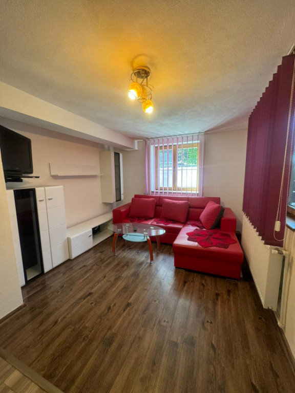 Apartament 3 camere decomandat zona Selimbar