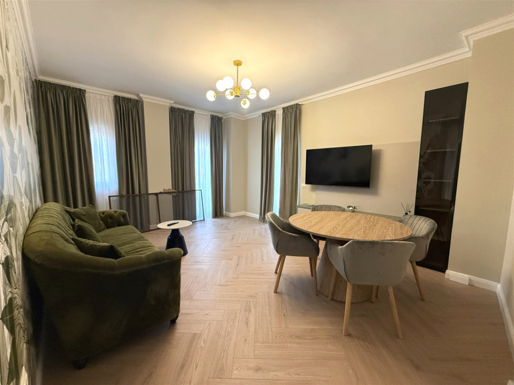 ???? Apartament 2 camere | 60 mp | Decomandat | 3 balcoane |