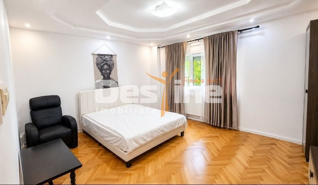 13 Septembrie | 2 camere | 60mp | Parter | centrala | 650...